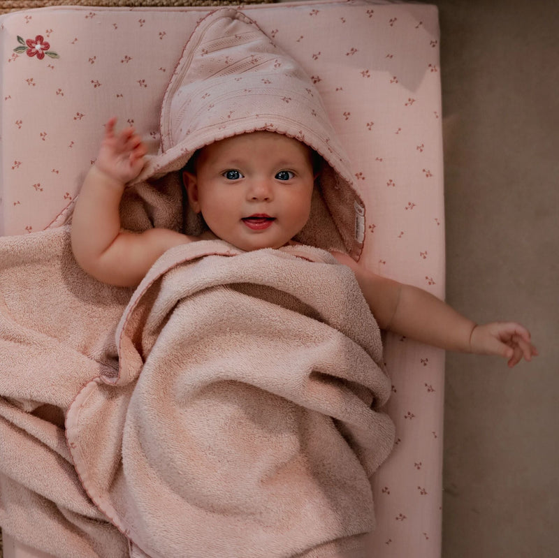 LD Hooded Towel 75 x 75cm
