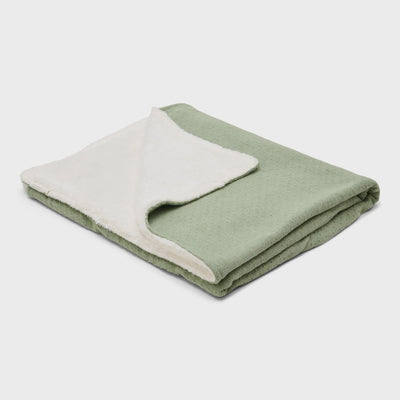 LD Pure Knitted/ Fleece Blanket 140x110cm