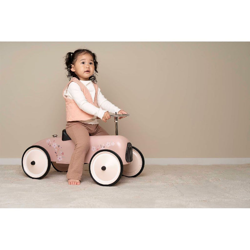 LD Retro Walking Car