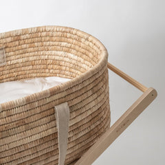 Ko-Coon natural Moses basket weave and hemp handle close up
