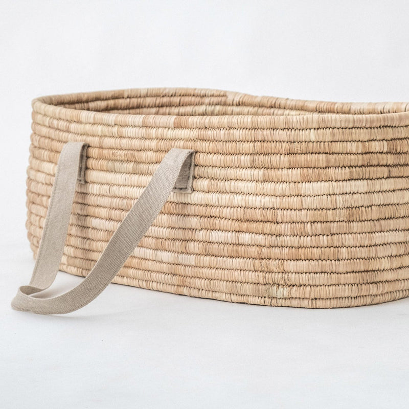 Ko-Coon natural Moses basket with sand hemp handles