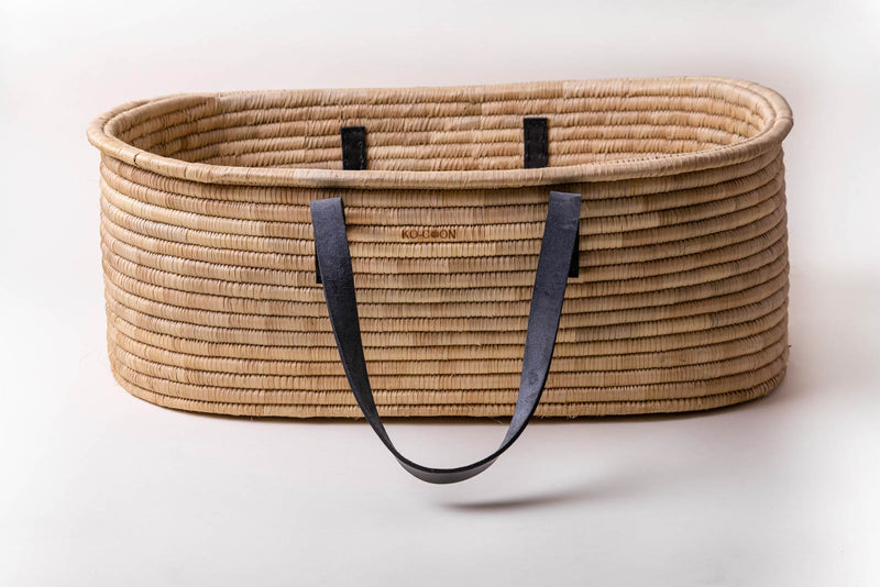 Ko-Coon Timeless moses basket black front view