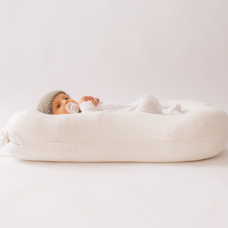 Ko-Coon merino nesting pod 3-in-1 with milky white covers