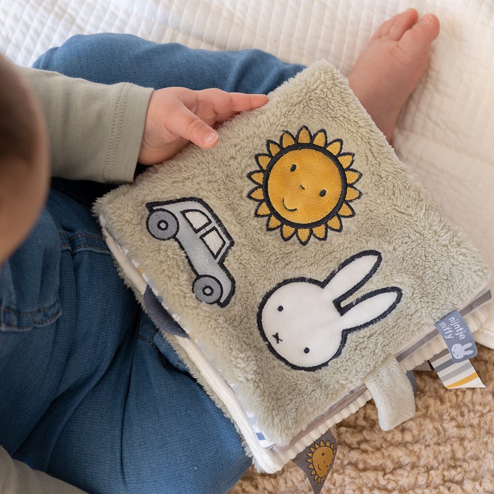 LD Miffy Activity Book Fluffy