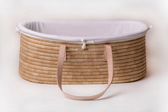 Ko-Coon Timeless moses basket nude with a fitted liner