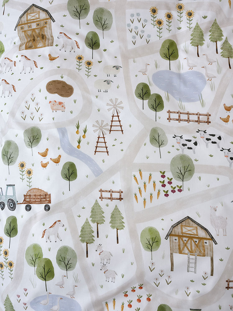 Duvet Cover Set On The Farm