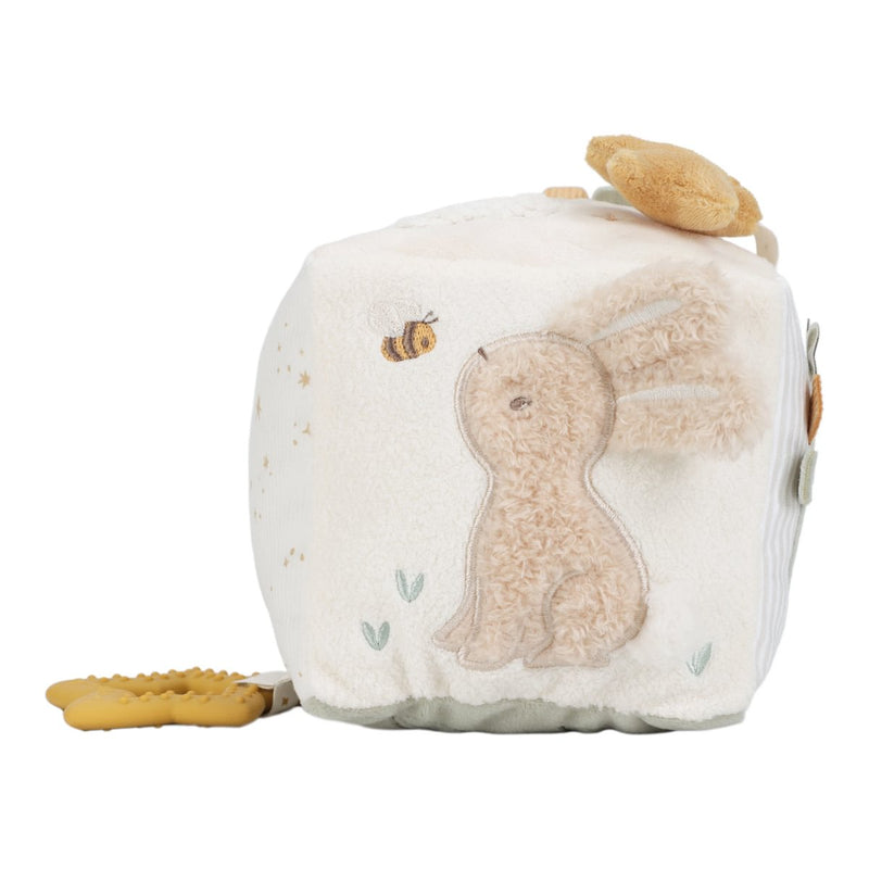 LD Activity Cube Newborn Naturals