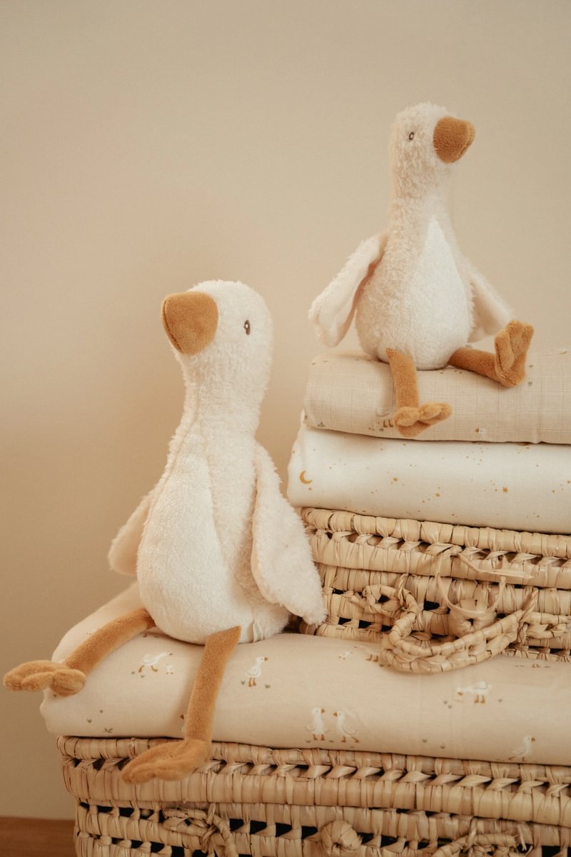 LD Cuddle Goose 25cm GRS