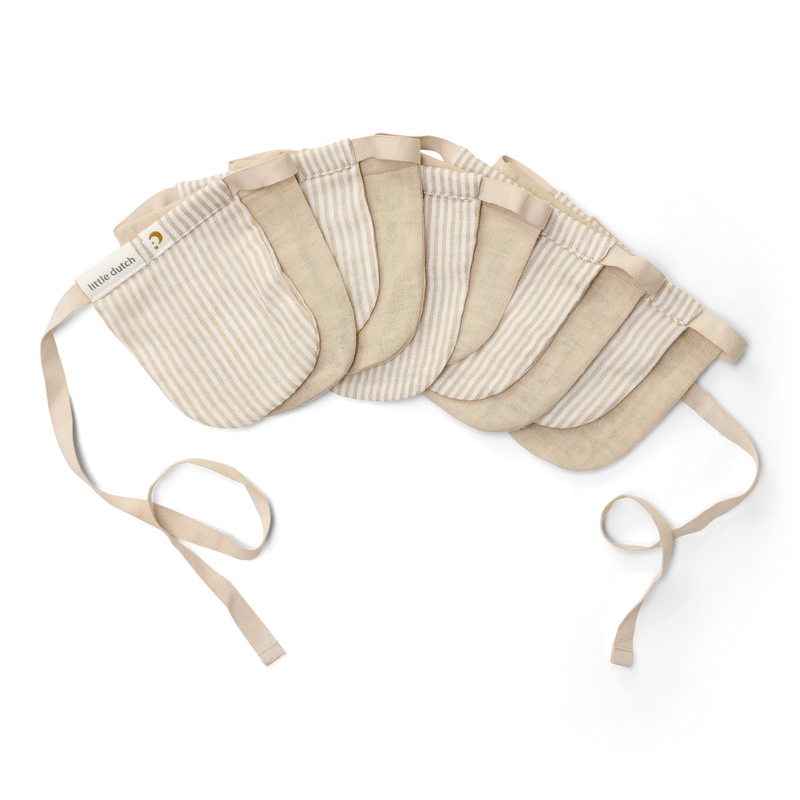 LD Garland With Flags