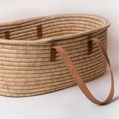 Ko-Coon Timeless moses basket tan side view