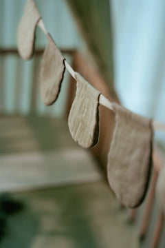 LD Garland With Flags