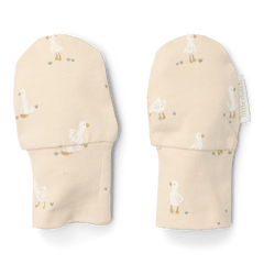 LD Crab Mittens Newborn Naturals