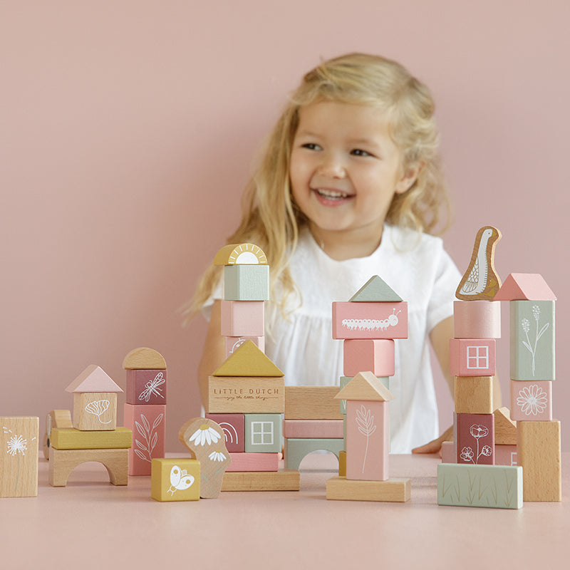 LD wooden building blocks