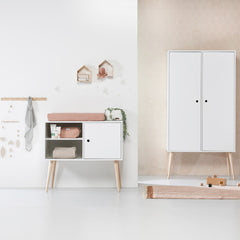 Puck Dresser White